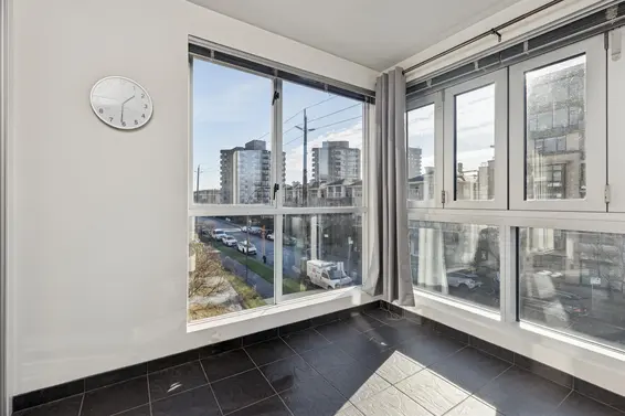 311 122 East 3rd Street, North Vancouver For Sale - image 13