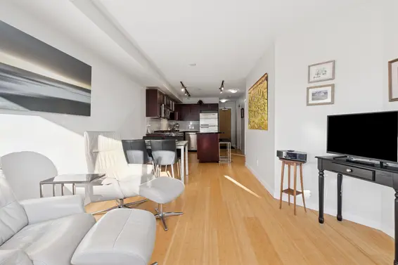 311 122 East 3rd Street, North Vancouver For Sale - image 18