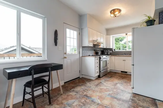 4164 Fairway Place, North Vancouver For Sale - image 14