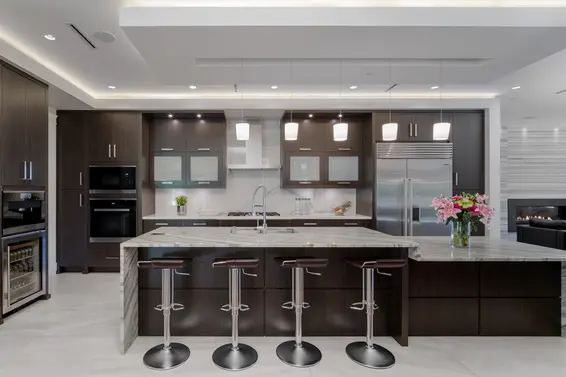 3905 Southridge Avenue, West Vancouver