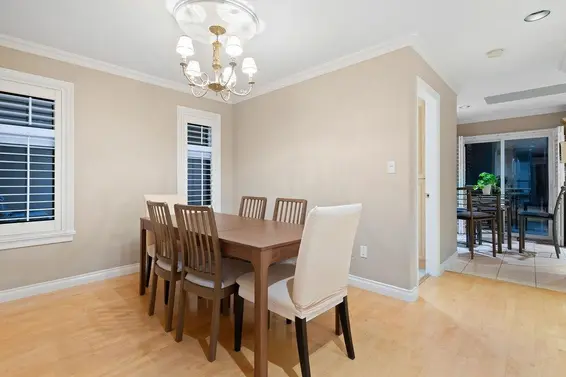 2517 Marine Drive, West Vancouver For Sale - image 12