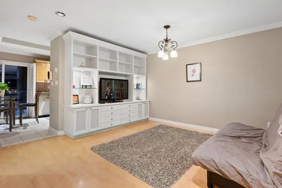 2517 Marine Drive, West Vancouver For Sale - image 16