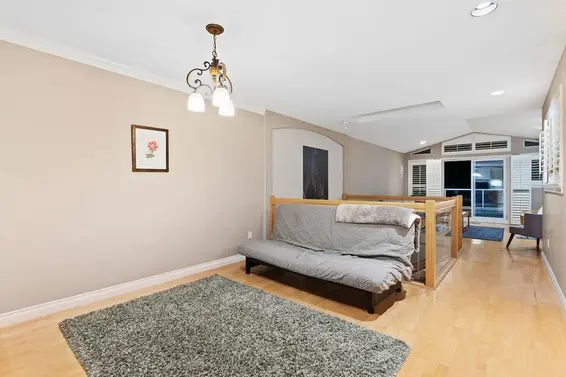 2517 Marine Drive, West Vancouver For Sale - image 17