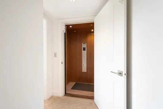 2867 Panorama Drive, North Vancouver For Sale - image 24
