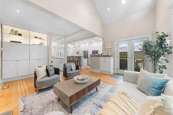 396 East Keith Road, North Vancouver For Sale - image 14