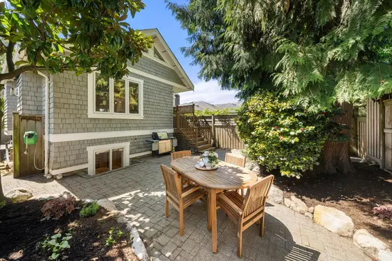 396 East Keith Road, North Vancouver For Sale - image 31