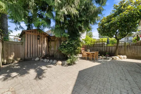 396 East Keith Road, North Vancouver For Sale - image 34