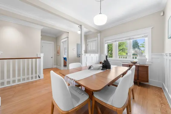 396 East Keith Road, North Vancouver For Sale - image 9