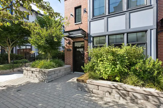 134 2070 Curling Road, North Vancouver For Sale - image 2