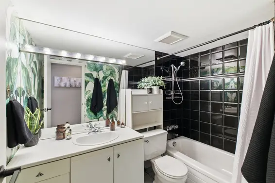 108 251 West 4th Street, North Vancouver For Sale - image 11