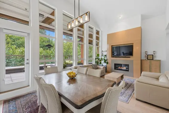 506 3606 Aldercrest Drive, North Vancouver For Sale - image 4