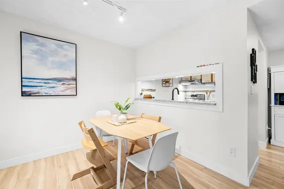 3192 Mountain Highway, North Vancouver For Sale - image 11