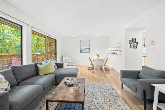 3192 Mountain Highway, North Vancouver For Sale - image 3