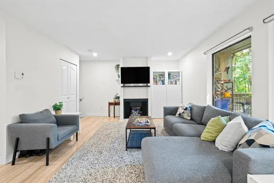 3192 Mountain Highway, North Vancouver For Sale - image 9