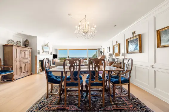 102 2274 Folkestone Way, West Vancouver For Sale - image 11
