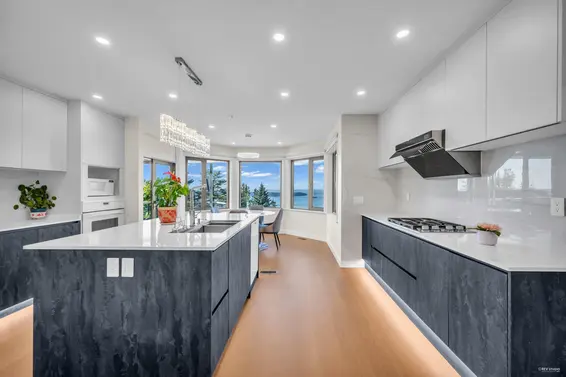 2662 Chelsea Place, West Vancouver For Sale - image 14