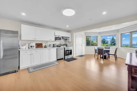 2662 Chelsea Place, West Vancouver For Sale - image 32