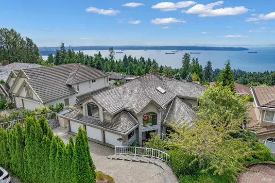 2662 Chelsea Place, West Vancouver For Sale - image 38