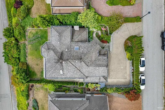 2662 Chelsea Place, West Vancouver For Sale - image 39