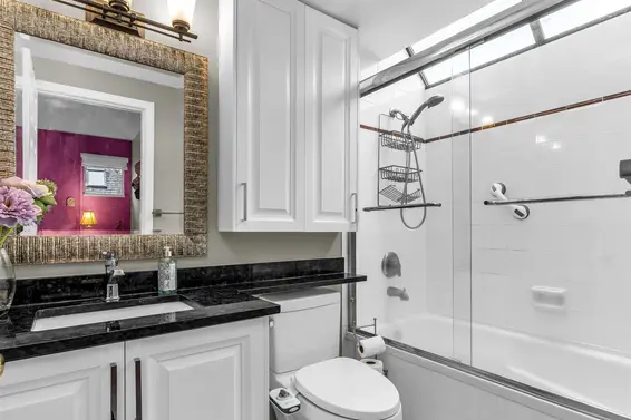 6 220 East Keith Road, North Vancouver For Sale - image 11