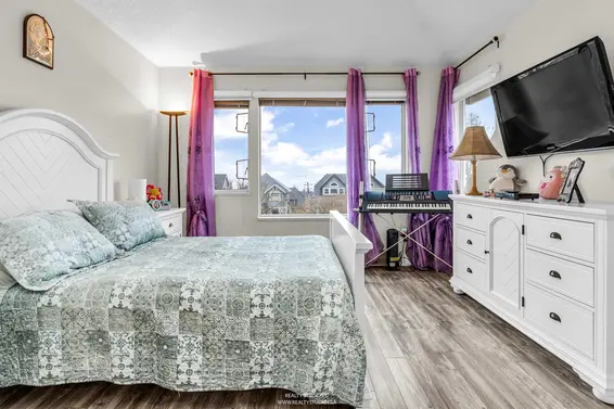 6 220 East Keith Road, North Vancouver For Sale - image 9