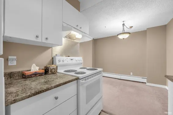 1602 2016 Fullerton Avenue, North Vancouver For Sale - image 17