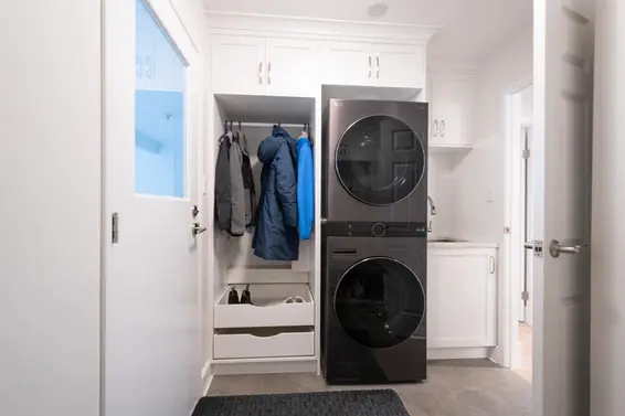 1716 Cascade Court, North Vancouver For Sale - image 17