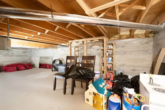 1716 Cascade Court, North Vancouver For Sale - image 31