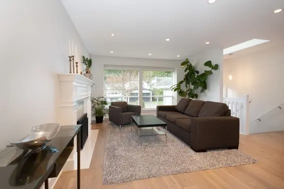 1716 Cascade Court, North Vancouver For Sale - image 6