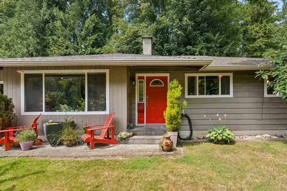 1525 Avonlynn Crescent, North Vancouver For Sale - image 20