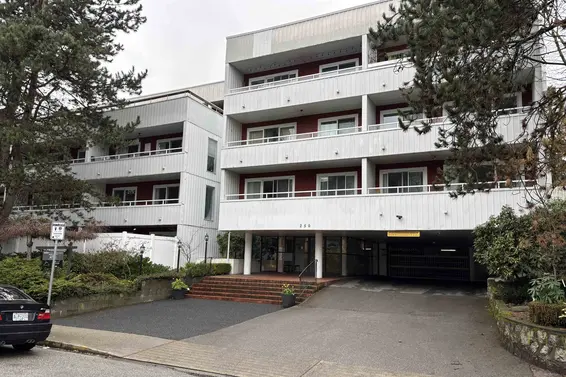 302 250 West 1st Street, North Vancouver