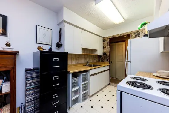 302 250 West 1st Street, North Vancouver For Sale - image 9