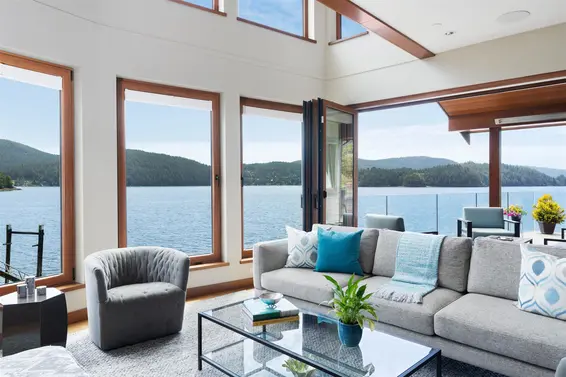 5691 Sunshine Falls Lane, North Vancouver