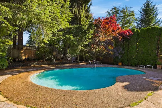 950 Tollcross Road, North Vancouver For Sale - image 29