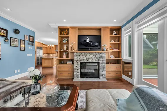 1287 Gordon Avenue, West Vancouver For Sale - image 15