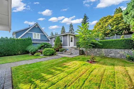 1287 Gordon Avenue, West Vancouver For Sale - image 19