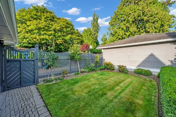 1287 Gordon Avenue, West Vancouver For Sale - image 22