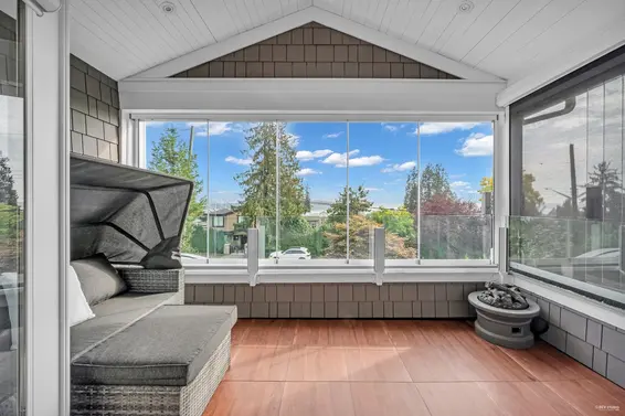 1287 Gordon Avenue, West Vancouver For Sale - image 27