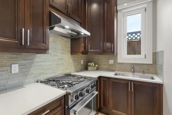 2171 Queens Avenue, West Vancouver For Sale - image 12