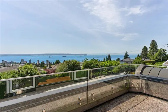2171 Queens Avenue, West Vancouver For Sale - image 20