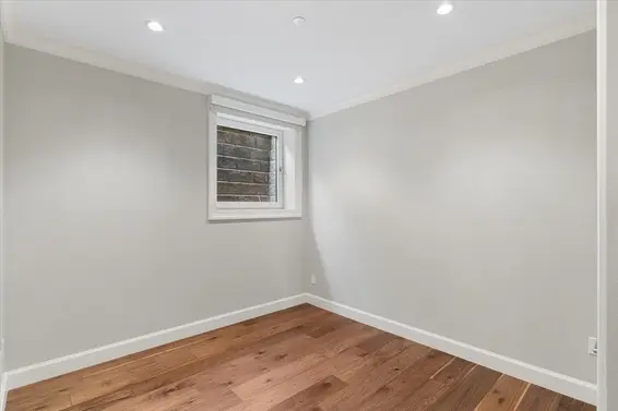 2171 Queens Avenue, West Vancouver For Sale - image 32