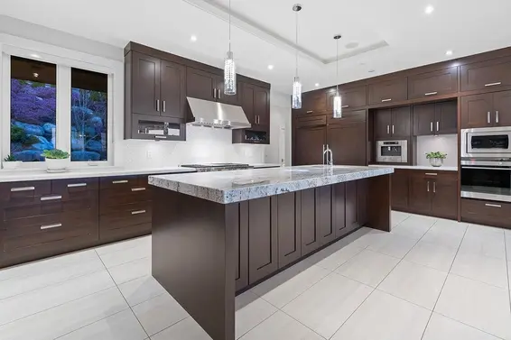 1355 Whitby Road, West Vancouver For Sale - image 15