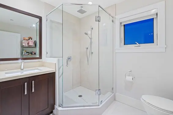 1355 Whitby Road, West Vancouver For Sale - image 29