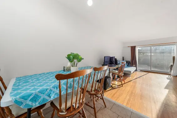 3 135 West 21st Street, North Vancouver For Sale - image 8