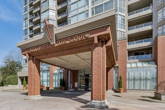 308 1327 East Keith Road, North Vancouver