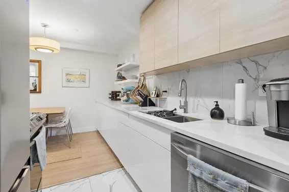 107 809 West 16th Street, North Vancouver For Sale - image 10