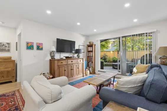 107 809 West 16th Street, North Vancouver For Sale - image 2