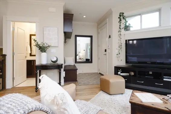 640 West 15th Street, North Vancouver For Sale - image 4