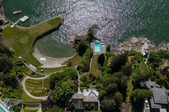 5240 Marine Drive, West Vancouver For Sale - image 3