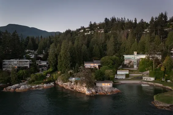 5240 Marine Drive, West Vancouver For Sale - image 34